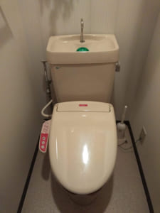 取手市のトイレ水漏れ