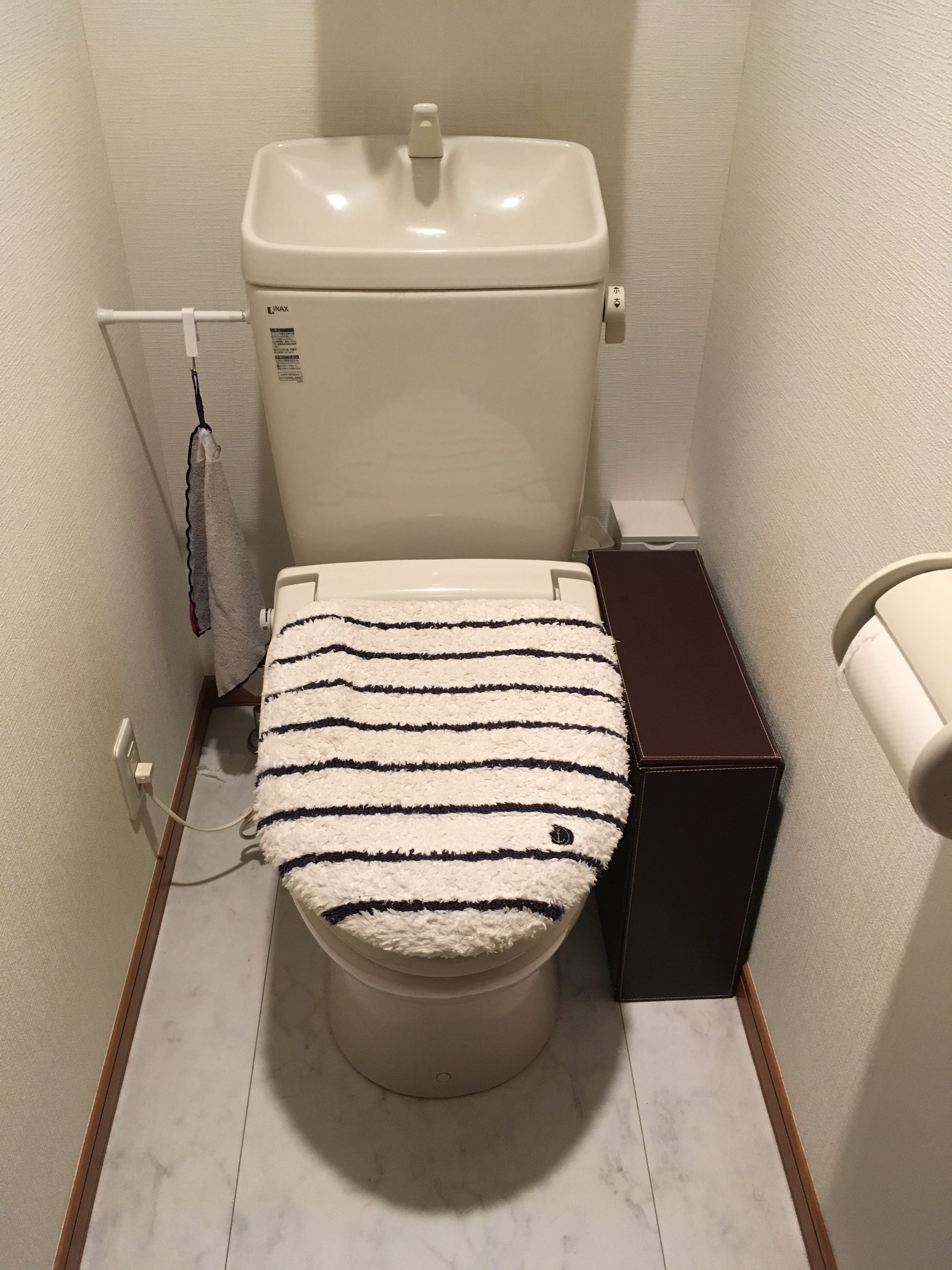 栃木市でのトイレ詰まりを専用器具の使用で簡単に解決 栃木のトイレつまり・水漏れ修理・水のトラブル｜とちぎ水道仕事人